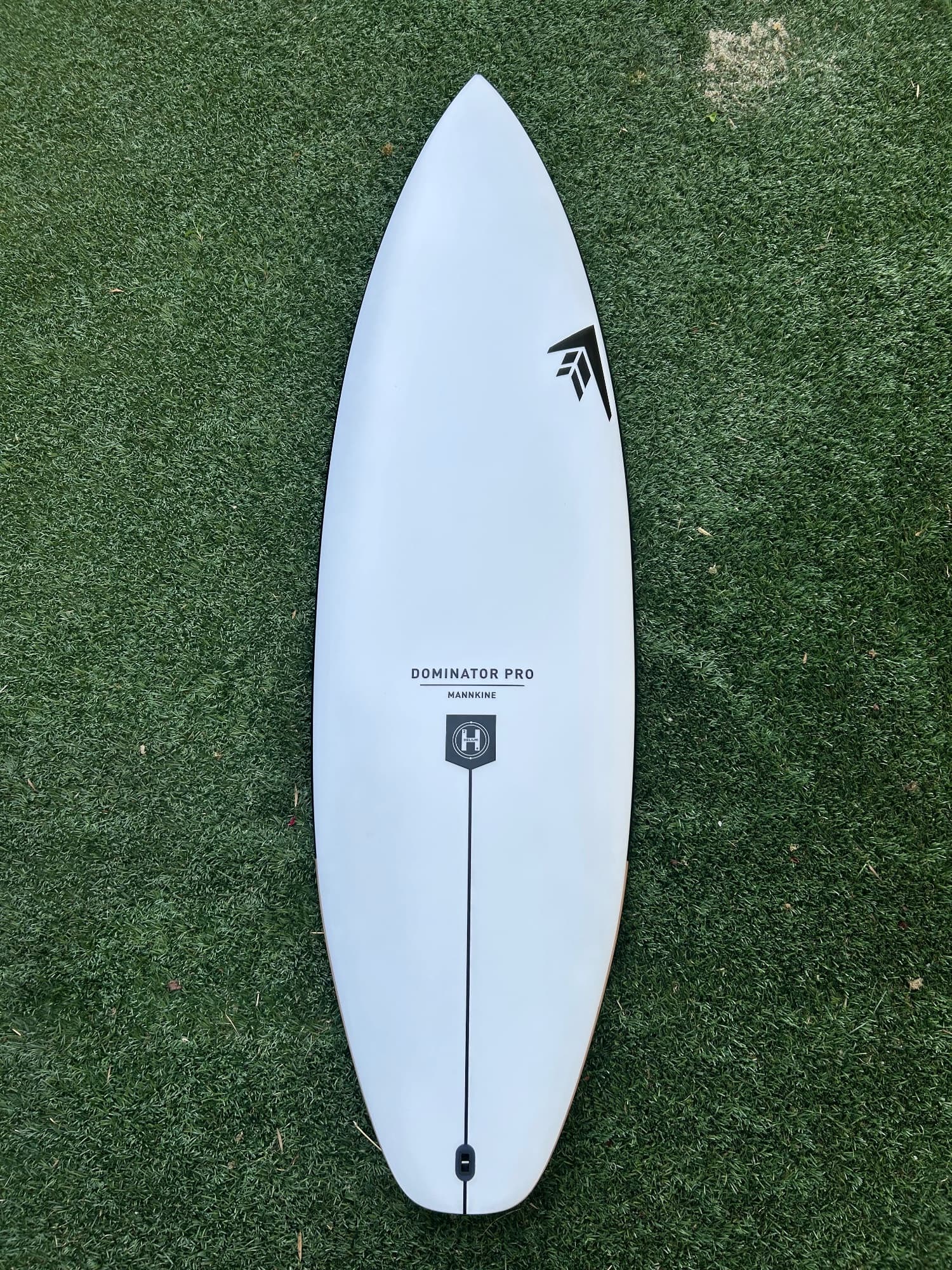FireWire Dominator Pro Surfboard (1 of 3)