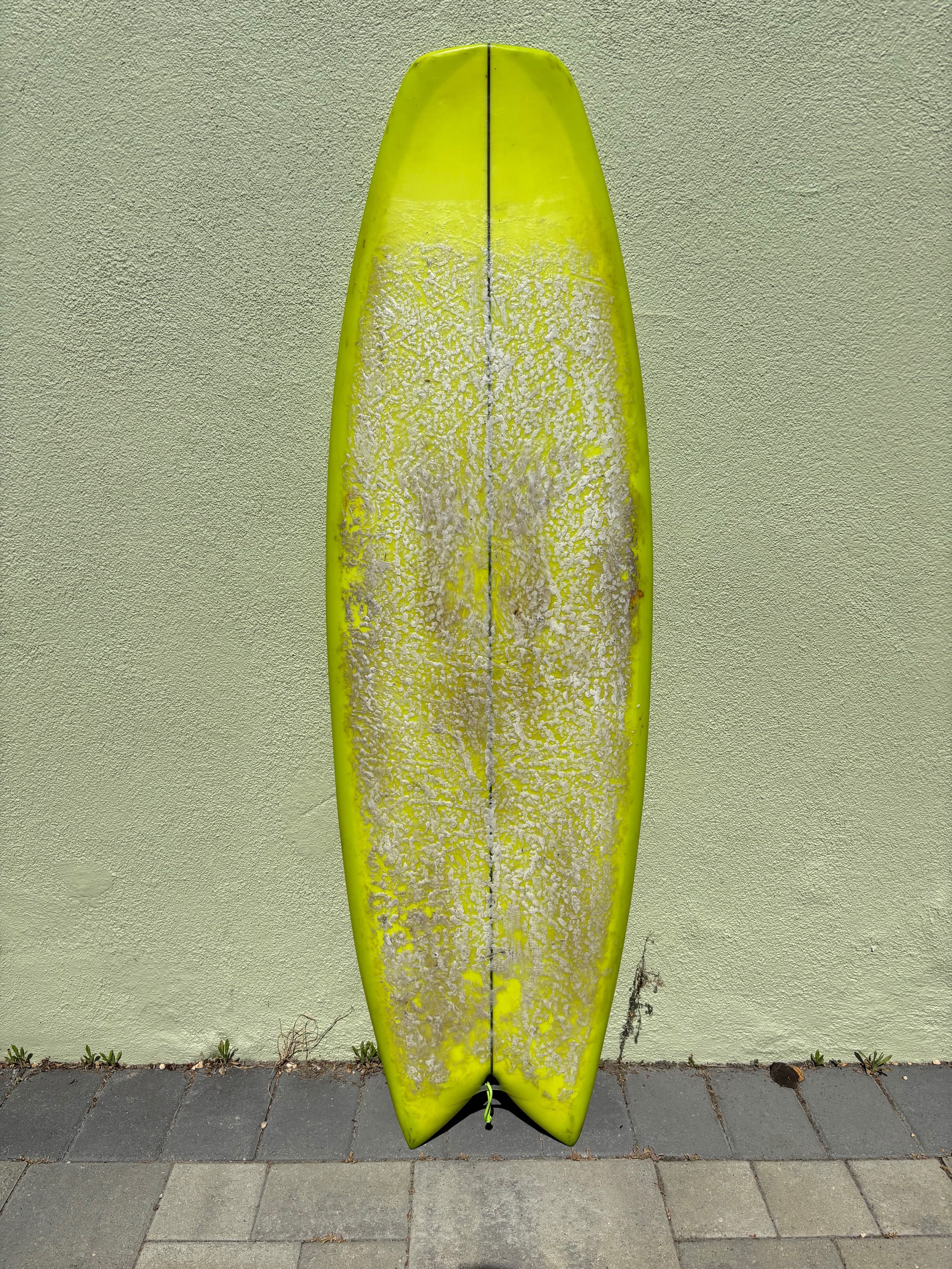 Twin Fin Surfboard 5'5 (1 of 6)